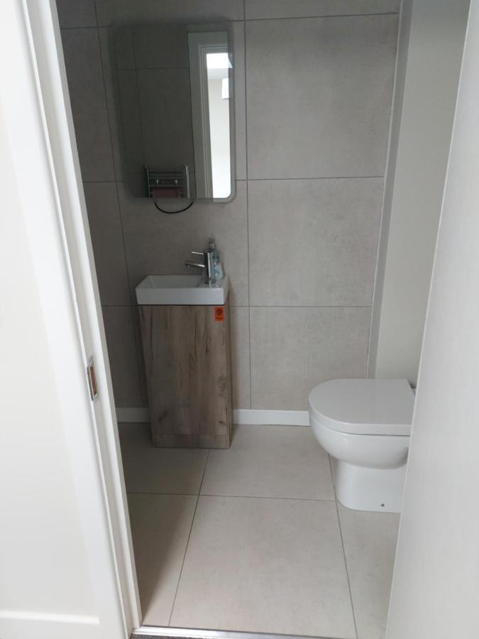Plaza Suite 61 B Bangor  Eksteriør bilde